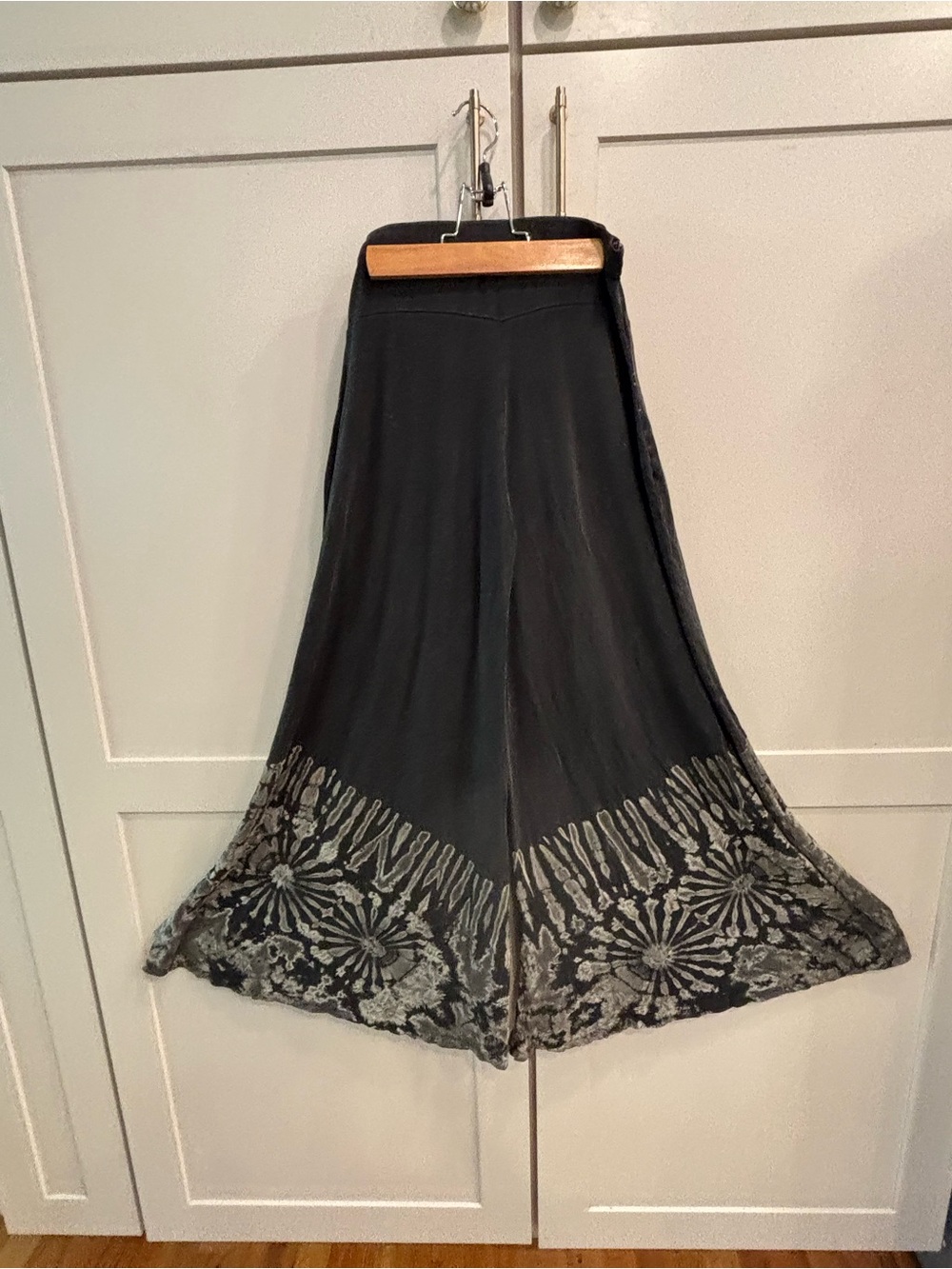 Women’s Tie-Die Wide Leg Pants
